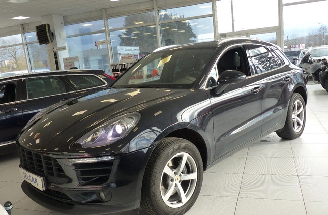 Porsche Macan cena 149999 przebieg: 182000, rok produkcji 2016 z Ropczyce małe 277